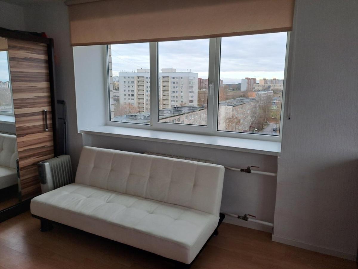 Hero Avenue Apartment Нарва Екстер'єр фото